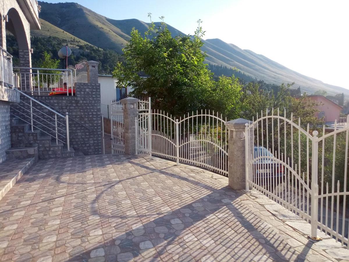Hyka Stone House Shkoder Bed & Breakfast Екстериор снимка