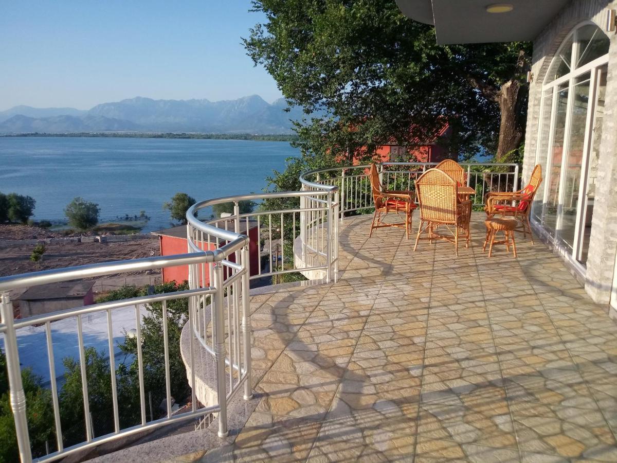 Hyka Stone House Shkoder Bed & Breakfast Екстериор снимка