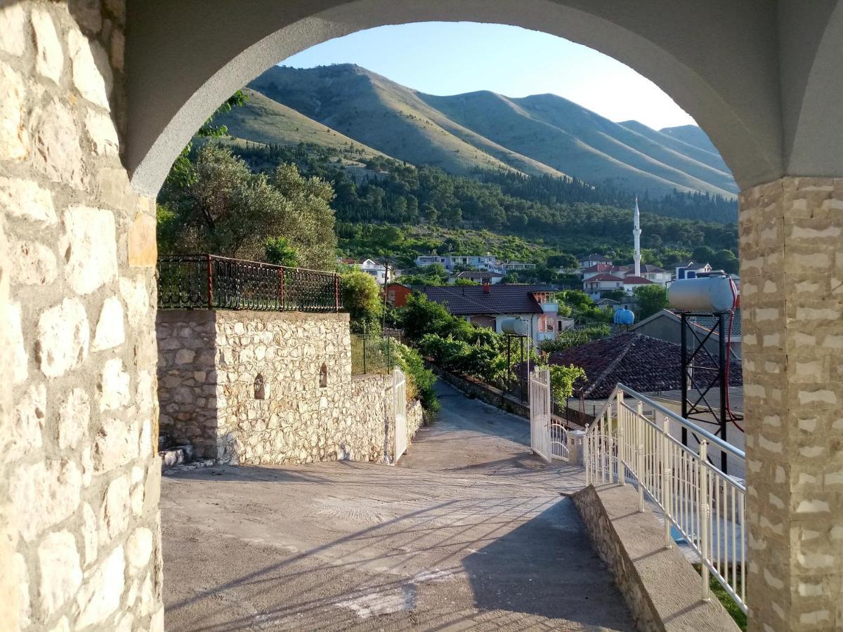 Hyka Stone House Shkoder Bed & Breakfast Екстериор снимка