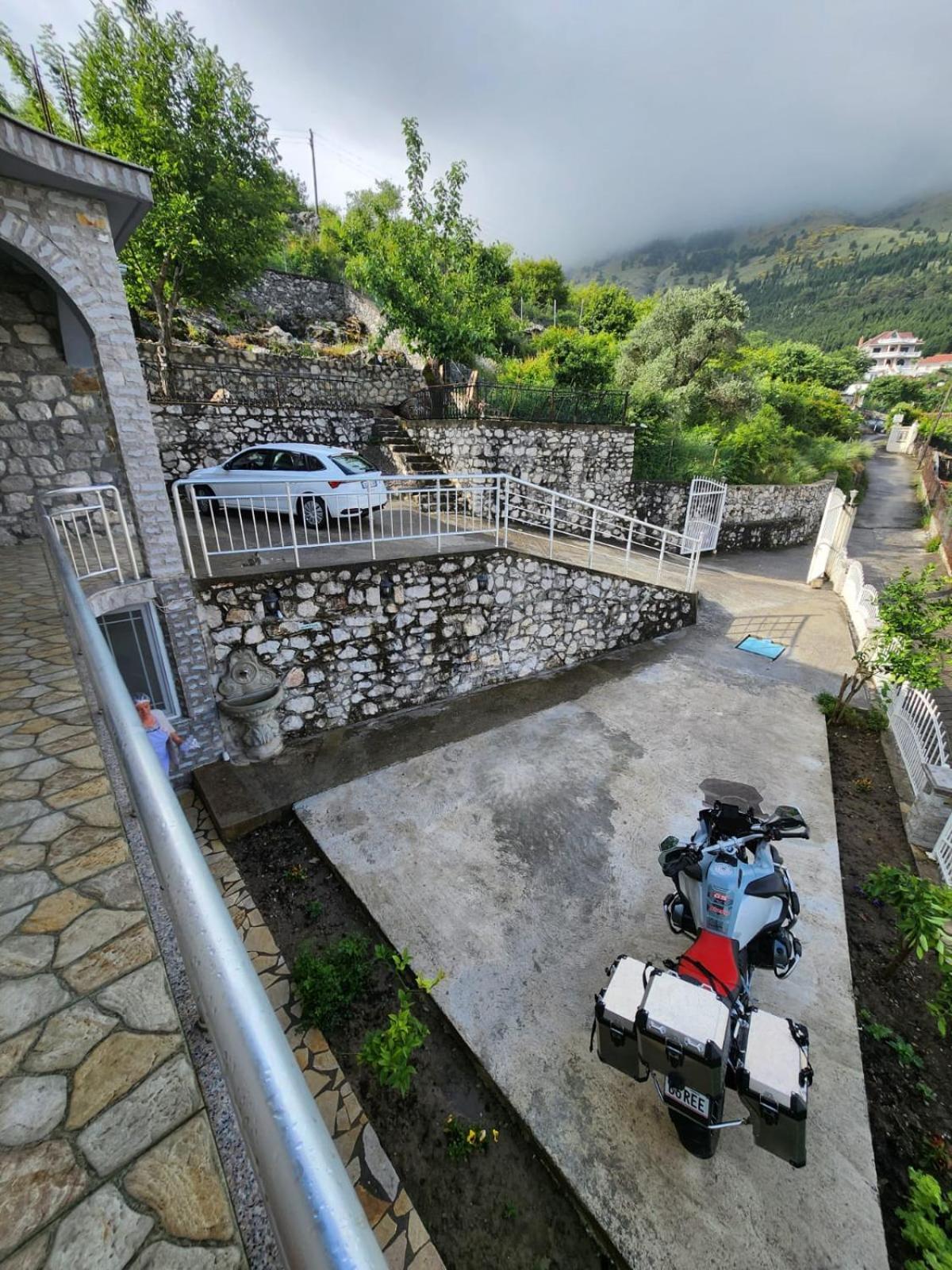 Hyka Stone House Shkoder Bed & Breakfast Екстериор снимка