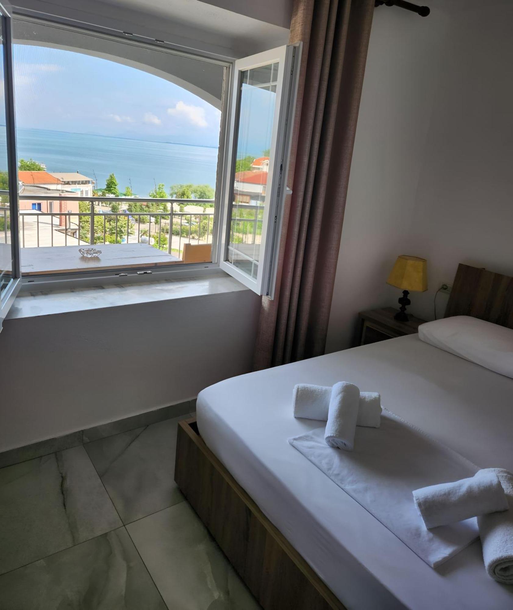 Hyka Stone House Shkoder Bed & Breakfast Екстериор снимка