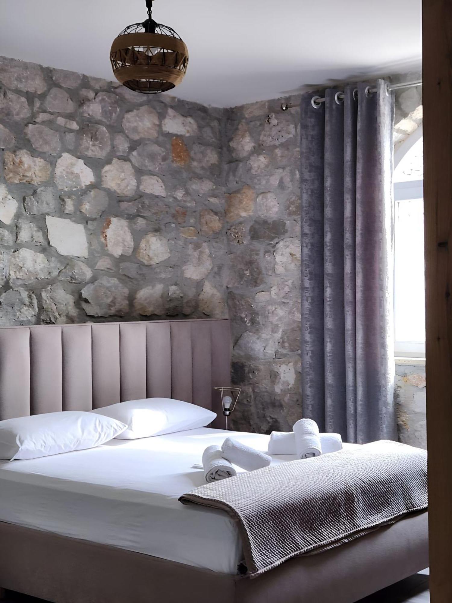 Hyka Stone House Shkoder Bed & Breakfast Екстериор снимка