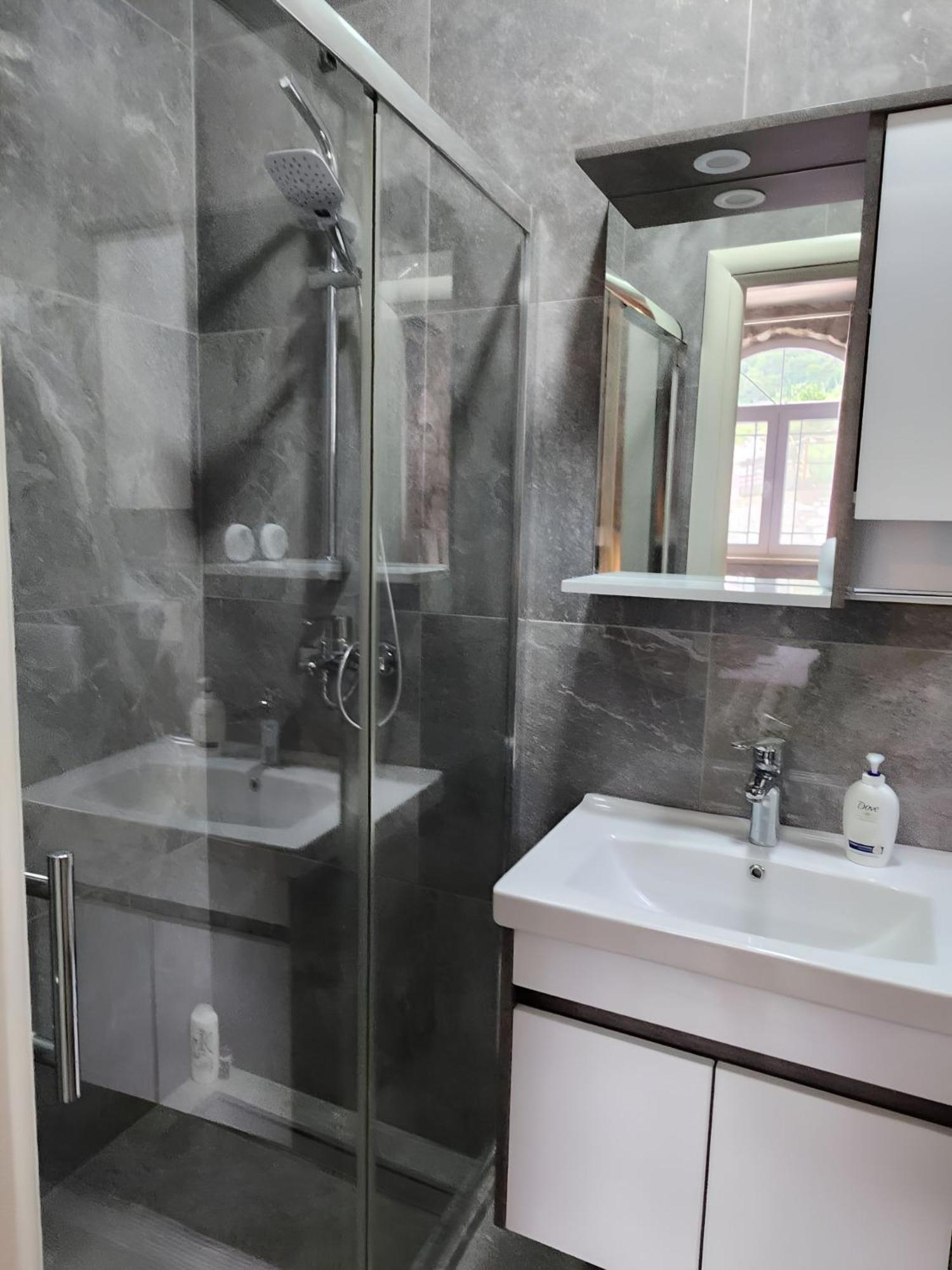 Hyka Stone House Shkoder Bed & Breakfast Екстериор снимка