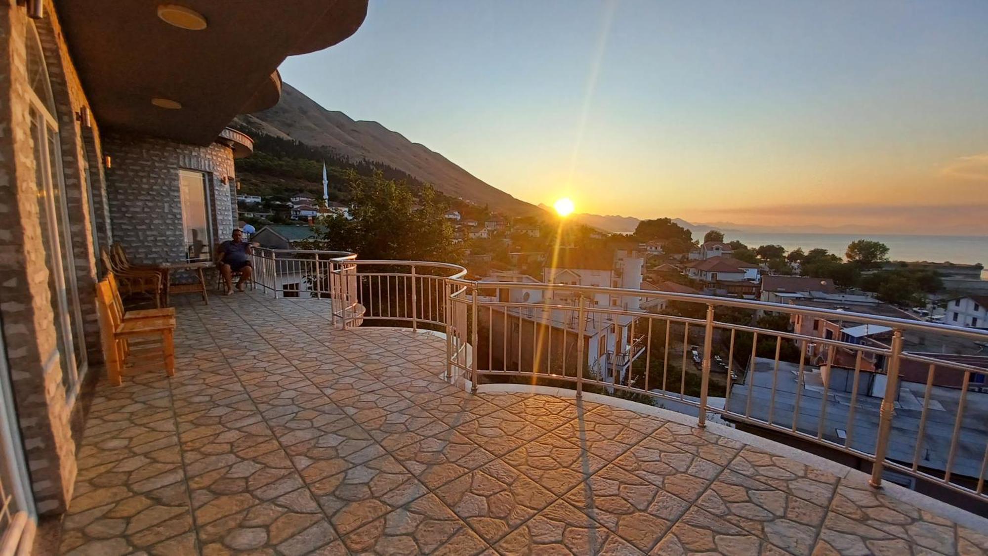 Hyka Stone House Shkoder Bed & Breakfast Екстериор снимка