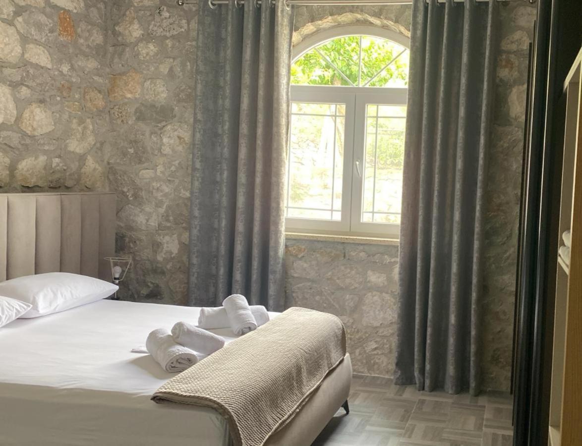 Hyka Stone House Shkoder Bed & Breakfast Екстериор снимка